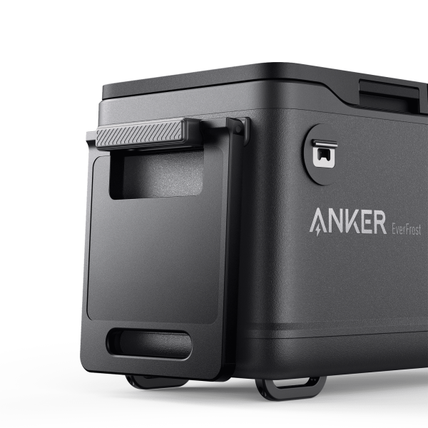 Anker EverFrost Akku-Kühlbox 50 Verriegelung und Griff Detail